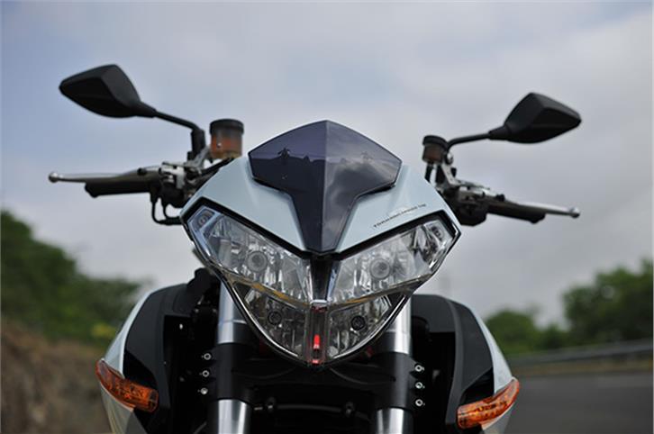 Benelli TNT R review, test ride