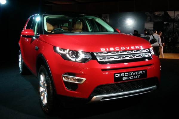 Land Rover Discovery Sport launched at 46.1 lakh