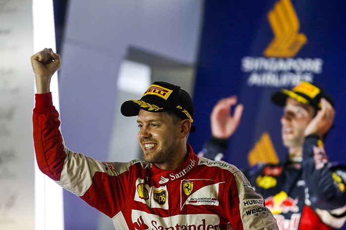 F1: Vettel wins in Singapore as Hamilton retires
