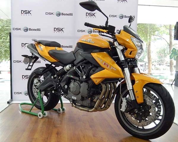 Benelli TNT 600i LE first look