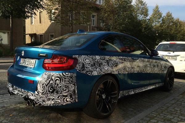 BMW M2 spotted prior to online debut