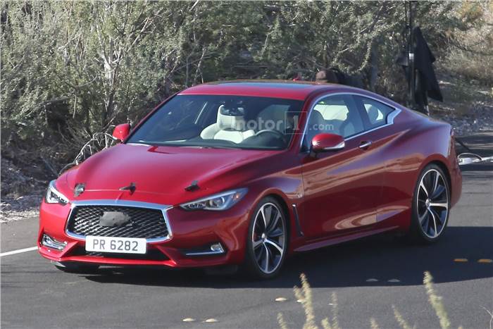 2017 Infiniti Q60 spotted undisguised