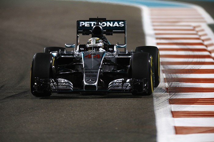 F1: Mercedes dominate Abu Dhabi practice