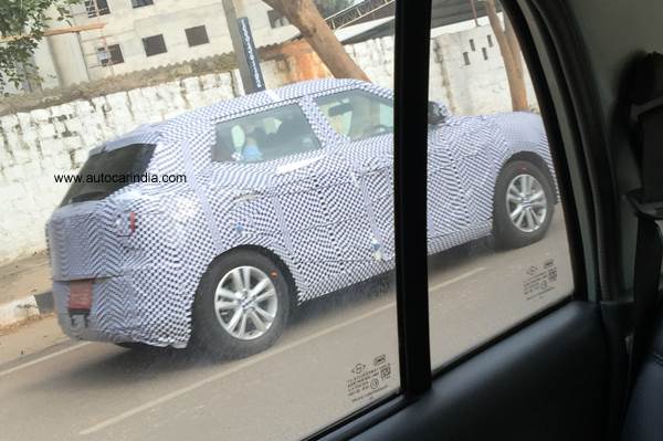 SsangYong Tivoli spied in India; Auto Expo 2016 debut likely