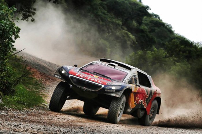 Loeb continues to lead Dakar, Santosh continues recovery