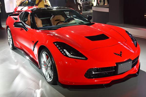 Chevrolet Camaro and Corvette showcased at Auto Expo 2016