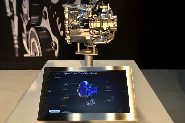Hyundai showcases new engines, gearboxes at Auto Expo 2016