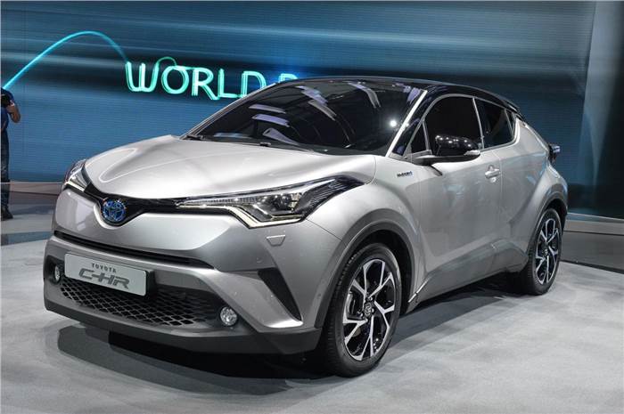Toyota C-HR production version unveiled