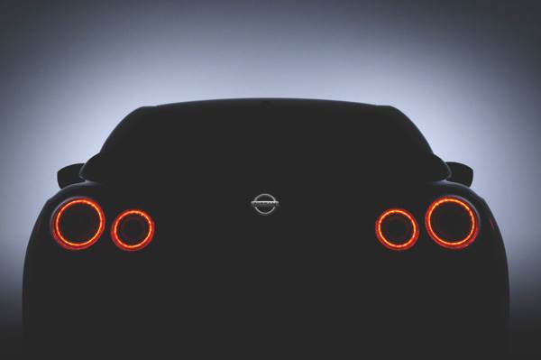 Nissan GT-R facelift to make its debut in New York