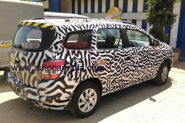 Chevrolet Spin MPV spied in India