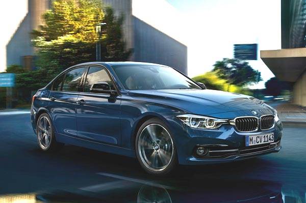 BMW reintroduces 3-series, 5-series petrol