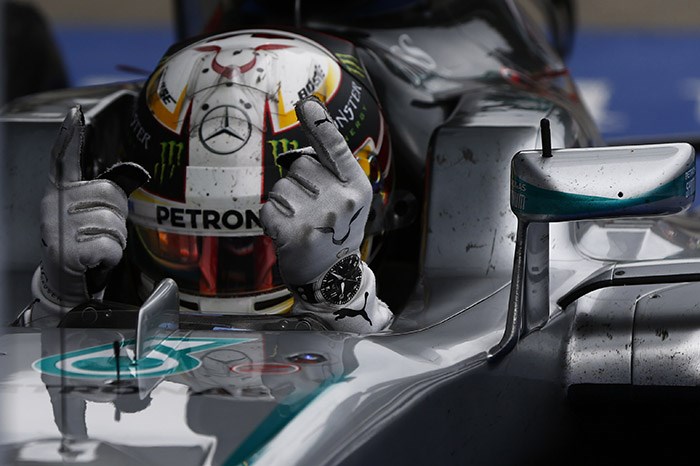 Austrian GP: Hamilton wins after last-lap Nico Rosberg clash