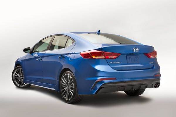 New Hyundai Elantra Sport with 204hp unveiled