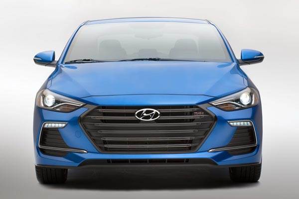 New Hyundai Elantra Sport with 204hp unveiled