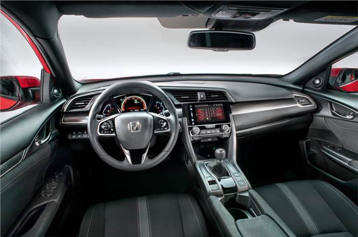 2017 Honda Civic hatchback revealed