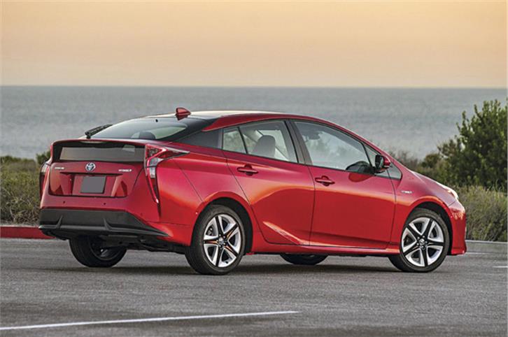 2016 Toyota Prius review, test drive