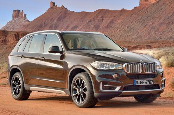 2016 BMW X3, X5 petrol launched