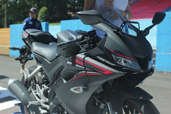 Yamaha R15 V3 0 Specifications Details Images Autocar India Autocar India