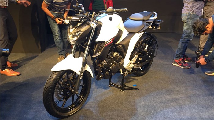 Yamaha FZ25 launched at Rs 1.19 lakh