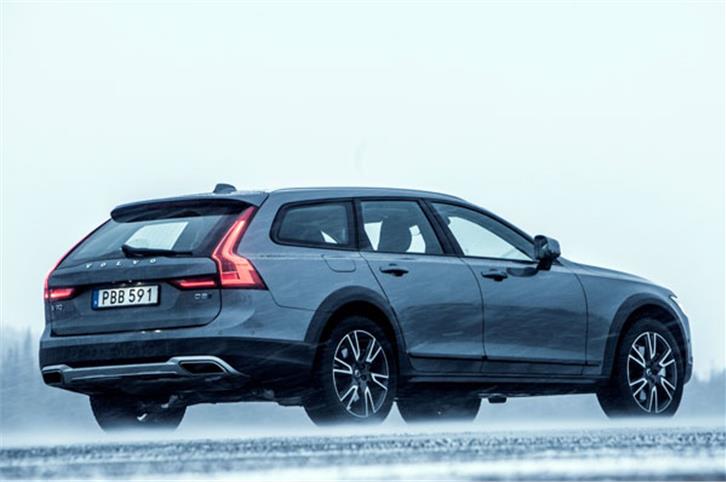 2017 Volvo V90 Cross Country review, test drive