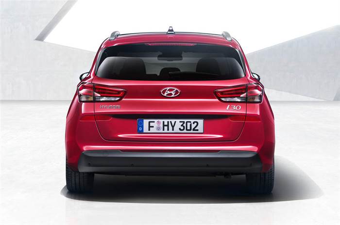 Hyundai i30 estate revealed ahead of Geneva debut