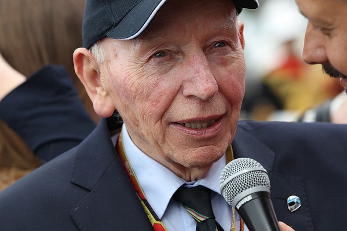 John Surtees dies at the age of 83