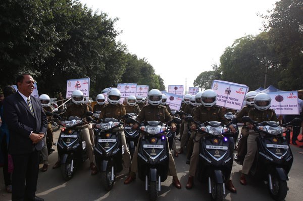 Hero presents 50 scooters to Gurugram women police