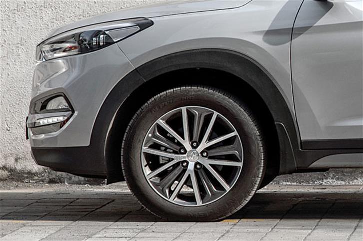 2016 Hyundai Tucson long term review, first report