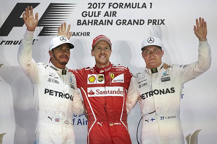 F1: Vettel beats Hamilton in Bahrain