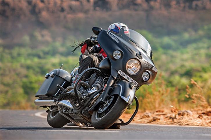2017 Indian Chieftain Dark Horse review, test ride