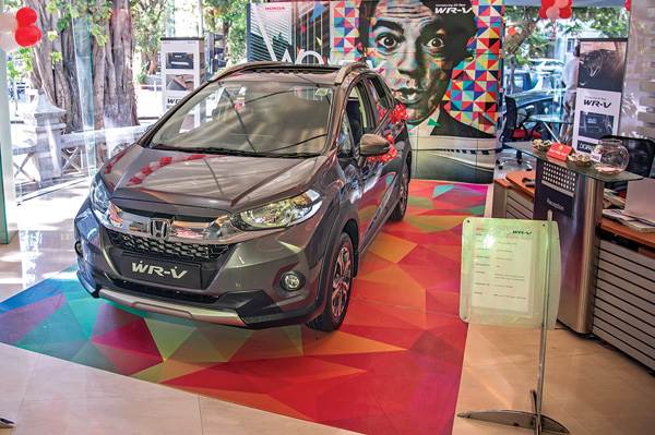 Honda WR-V records 12,000 bookings since launch