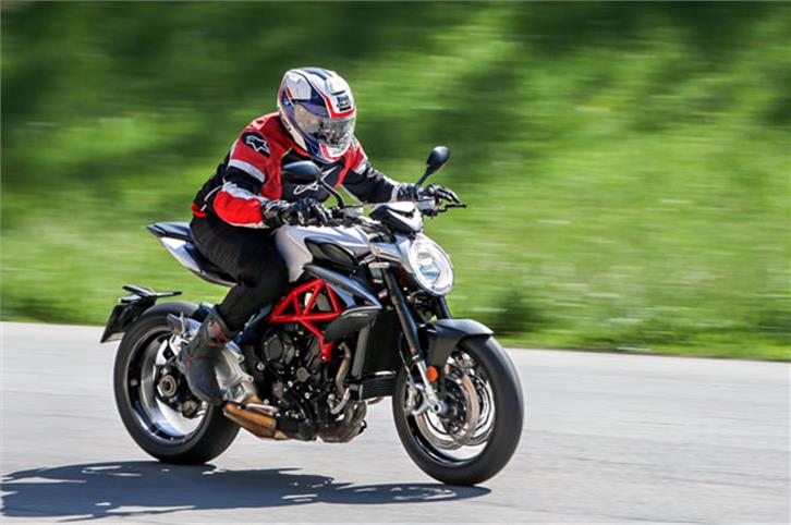 2017 MV Agusta Brutale 800 review, test ride