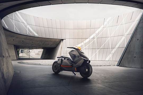 BMW Concept Link electric scooter unveiled
