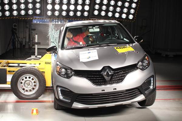 Renault Captur (Kaptur) scores four stars in Latin NCAP tests