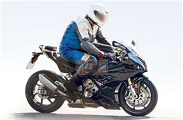 New BMW S1000RR spotted testing