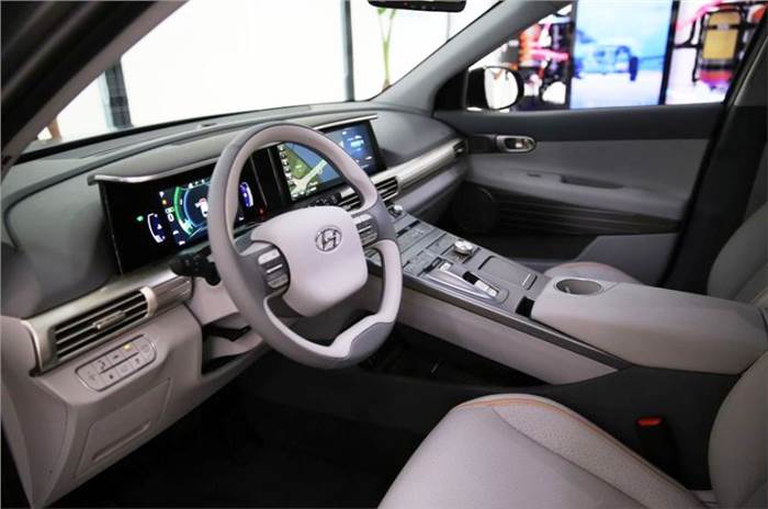 Hyundai showcases next-gen fuel cell EV in Seoul