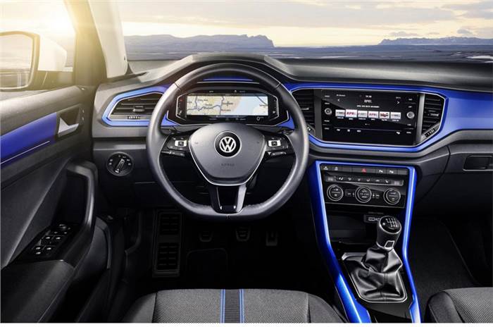 2017 Volkswagen T-Roc SUV unveiled