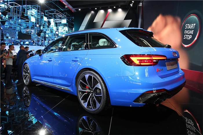 New Audi RS4 Avant unveiled at Frankfurt