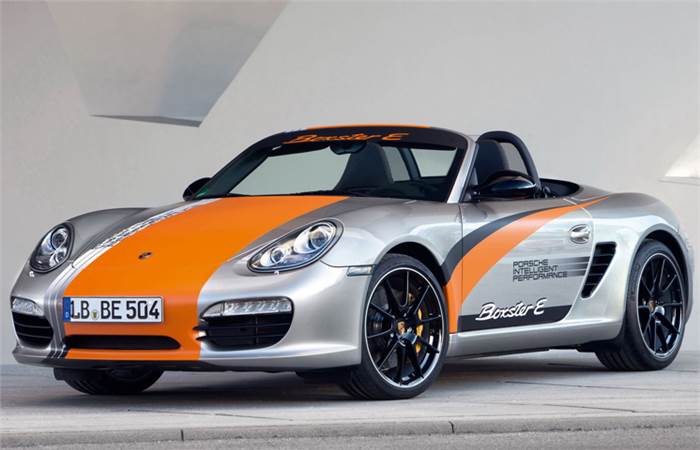 Porsche 911 and Boxster EVs to use solid-state batteries