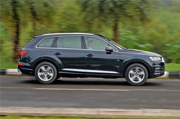 2017 Audi Q7 40 TFSI petrol review, test drive
