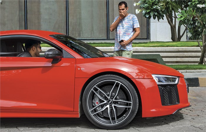 Supercar taxi: We join the Uber fleet in an Audi R8