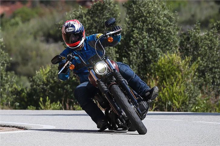 2018 Harley-Davidson Street Bob review, test ride