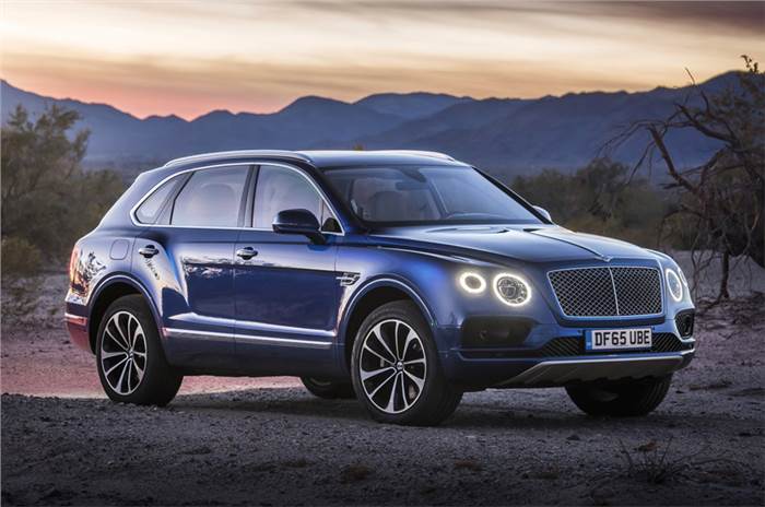 Bentley to unveil Bentayga plug-in hybrid in 2018