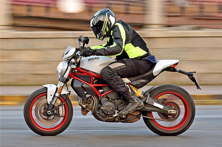 2017 Ducati Monster 797 review, test ride