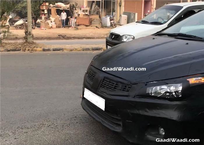 Maruti Ciaz facelift spied in India