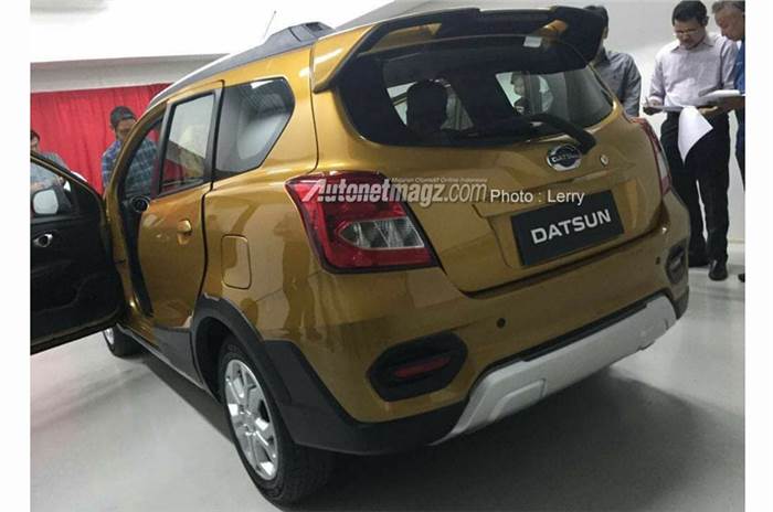 Spy pic supposedly shows Datsun Go Cross