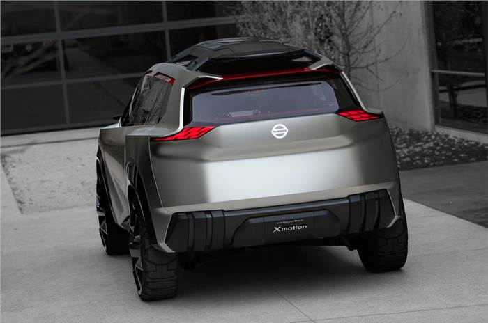 Nissan Xmotion revealed at Detroit motor show