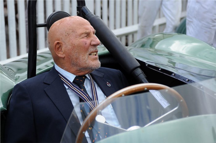 Sir Stirling Moss officially retires