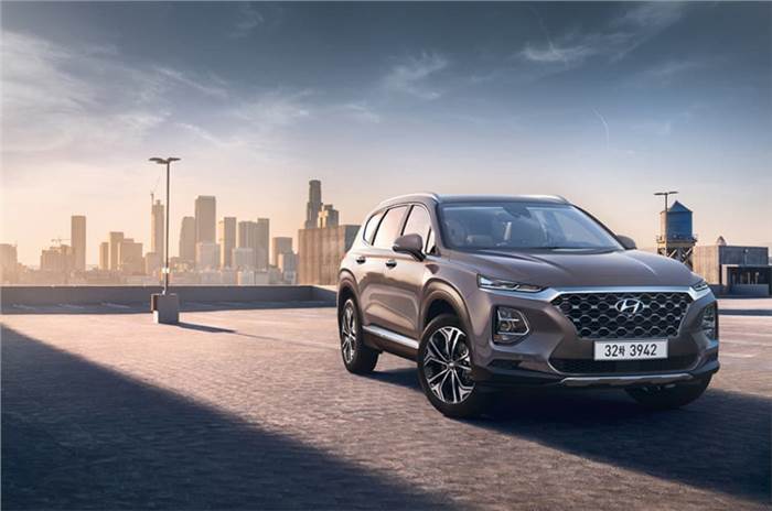 Hyundai reveals new Santa Fe ahead of Geneva debut