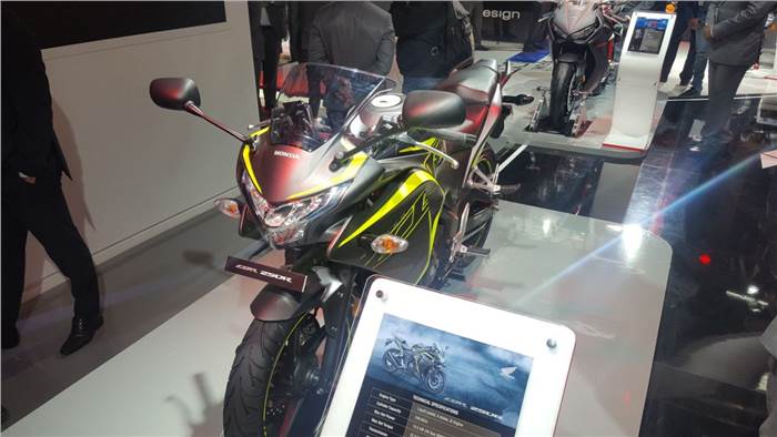 2018 Honda CBR 250R showcased at Auto Expo 2018